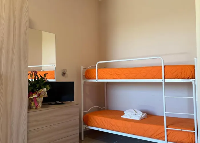 לינה וארוחת בוקר Aden Salento