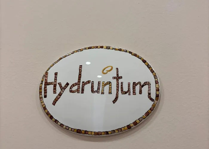 Aden Salento לינה וארוחת בוקר