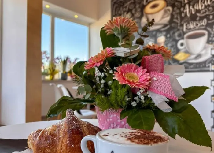 Aden Salento לינה וארוחת בוקר סאניקולה