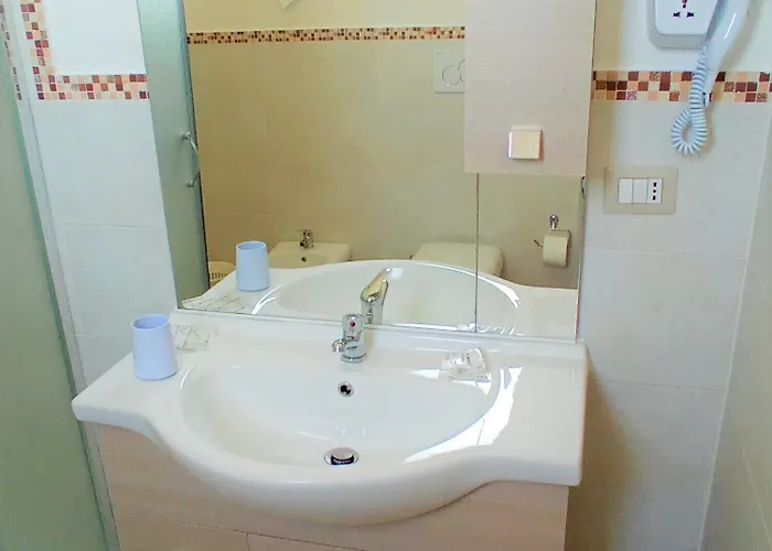 Aden Salento סאניקולה