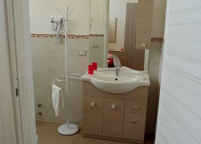 Aden Salento סאניקולה