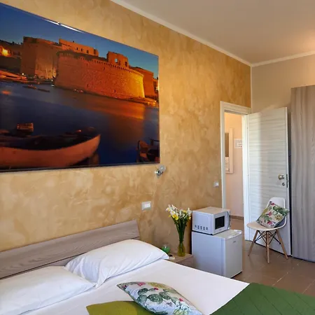 Aden Salento Bed and breakfast 4*