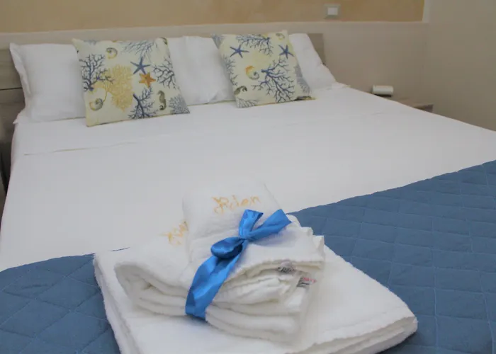 Aden Salento ベッド・アンド・ブレックファスト 4*